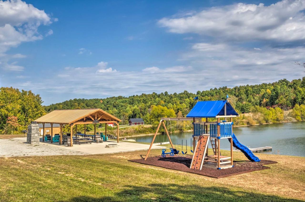 Cozy Lakefront Cabin With On-Site Waterfall And Hiking Villa Cub Run Eksteriør billede